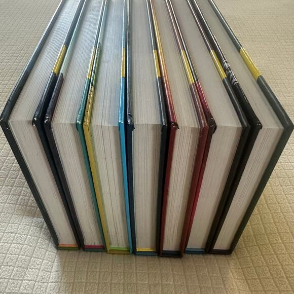 Dog Man Series by Dav Pilkey Lot of 7 Brand New - Picture 6 of 6